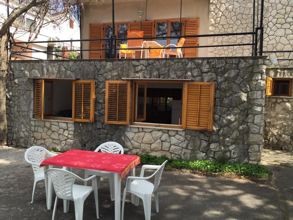 Appartamento Cozy Place On The Beach Traù Esterno foto